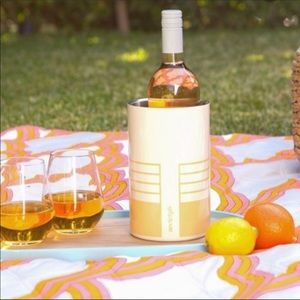 🧡Bundle of 2 Society6 Wine Chillers + 1 Society6 Picnic Blanket 💗